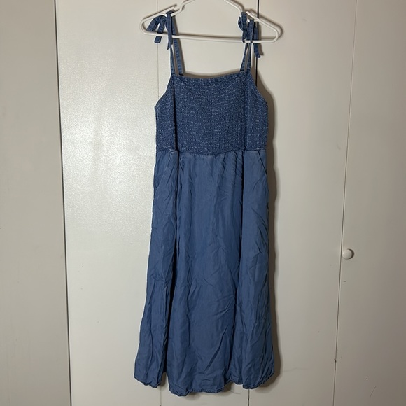 Torrid | Sleeveless Dress - Picture 2 of 8